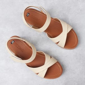 Sandal nu 25